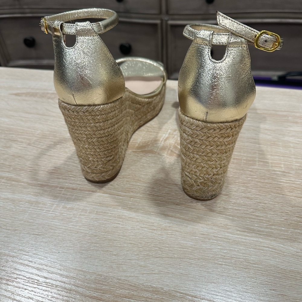 Stuart Weitzman Gold Wedge Sandals - Picture 2 of 16